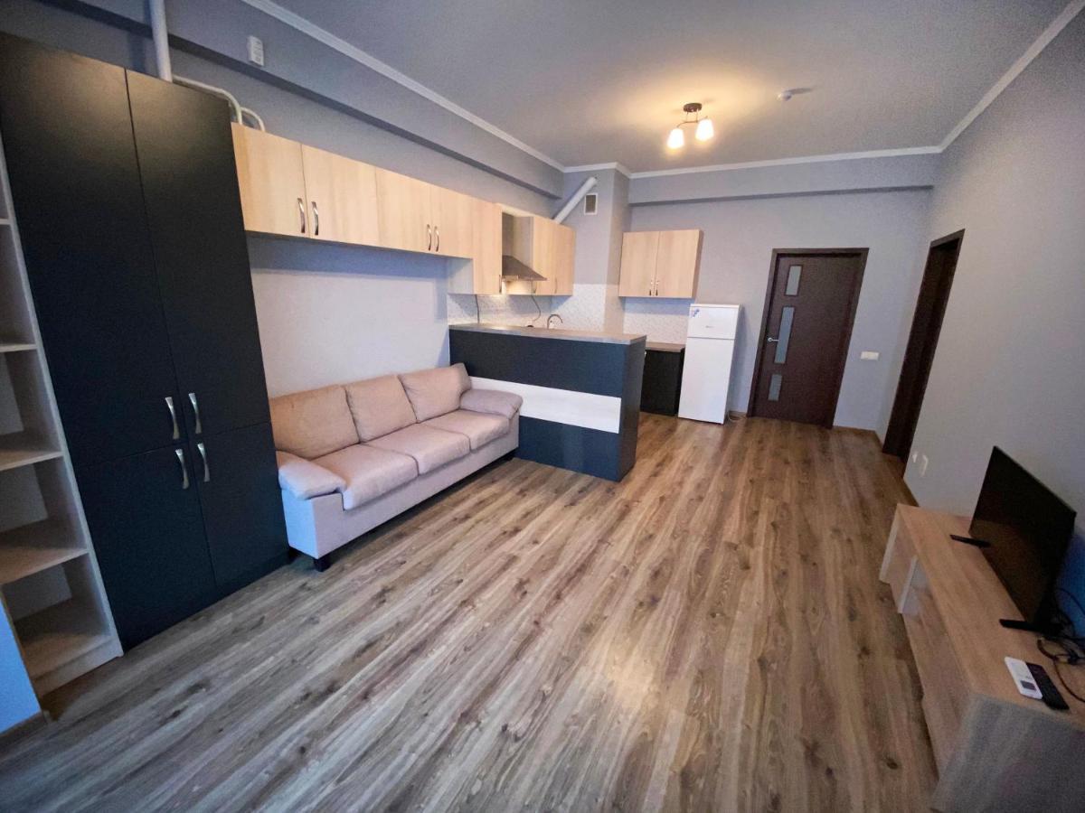 Sky House Central Apartment Chişinau Exteriör bild
