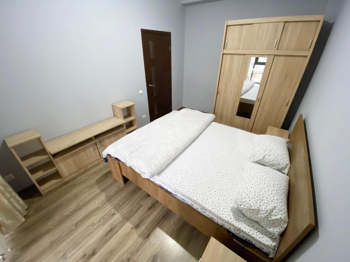 Sky House Central Apartment Chişinau Exteriör bild