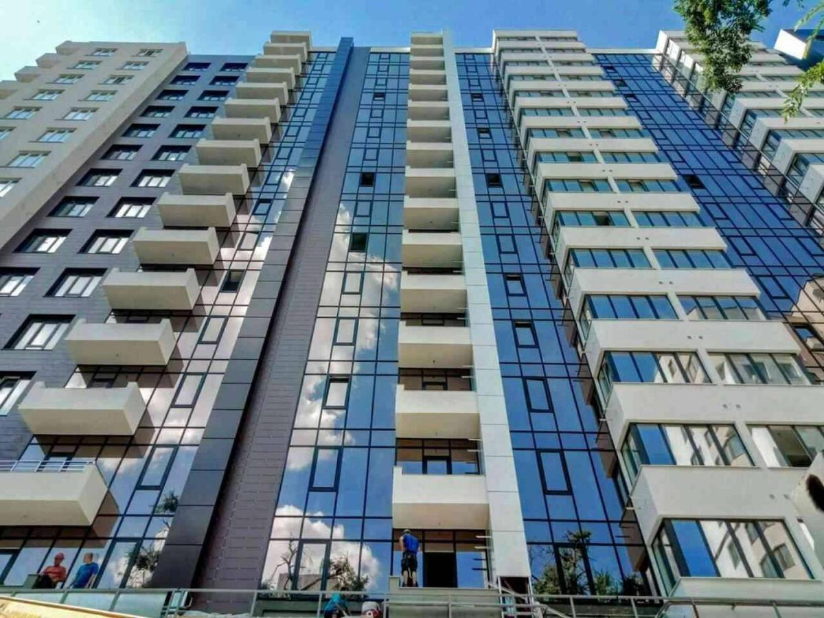 Sky House Central Apartment Chişinau Exteriör bild