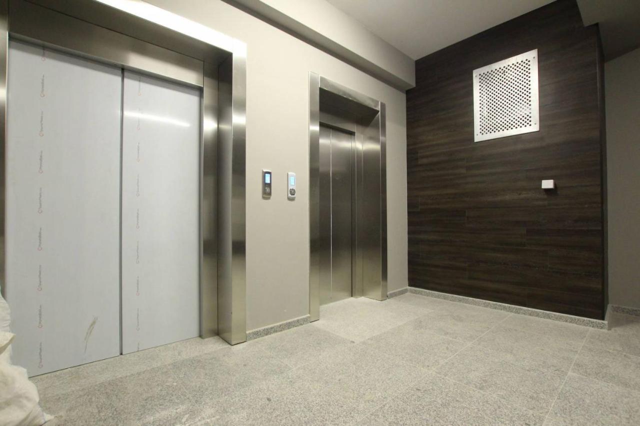 Sky House Central Apartment Chişinau Exteriör bild