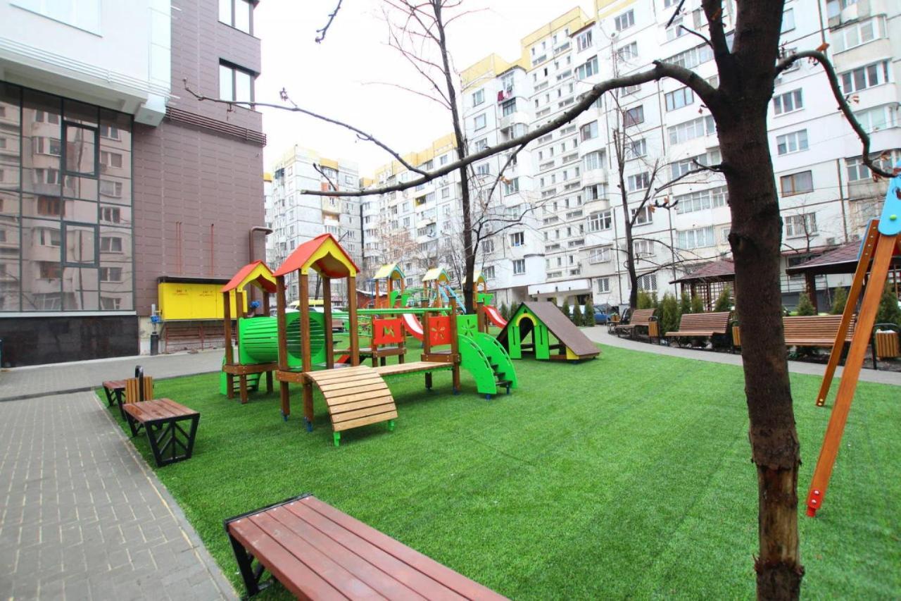 Sky House Central Apartment Chişinau Exteriör bild